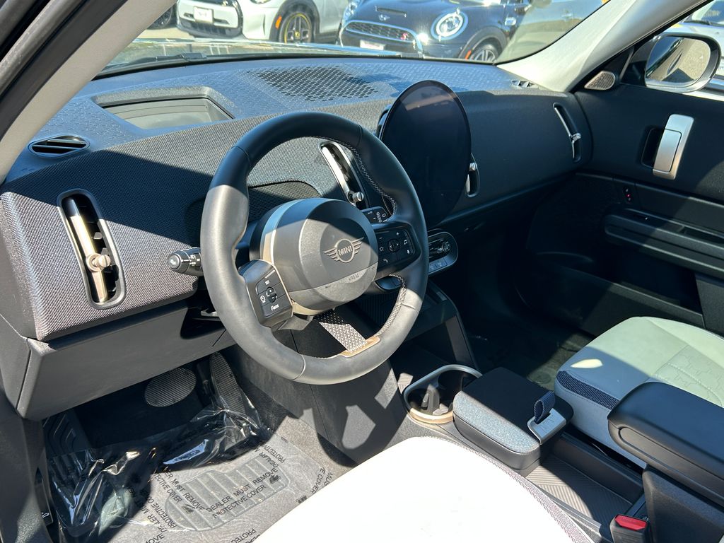 Thumbnail: 2025 MINI Cooper Countryman - 13