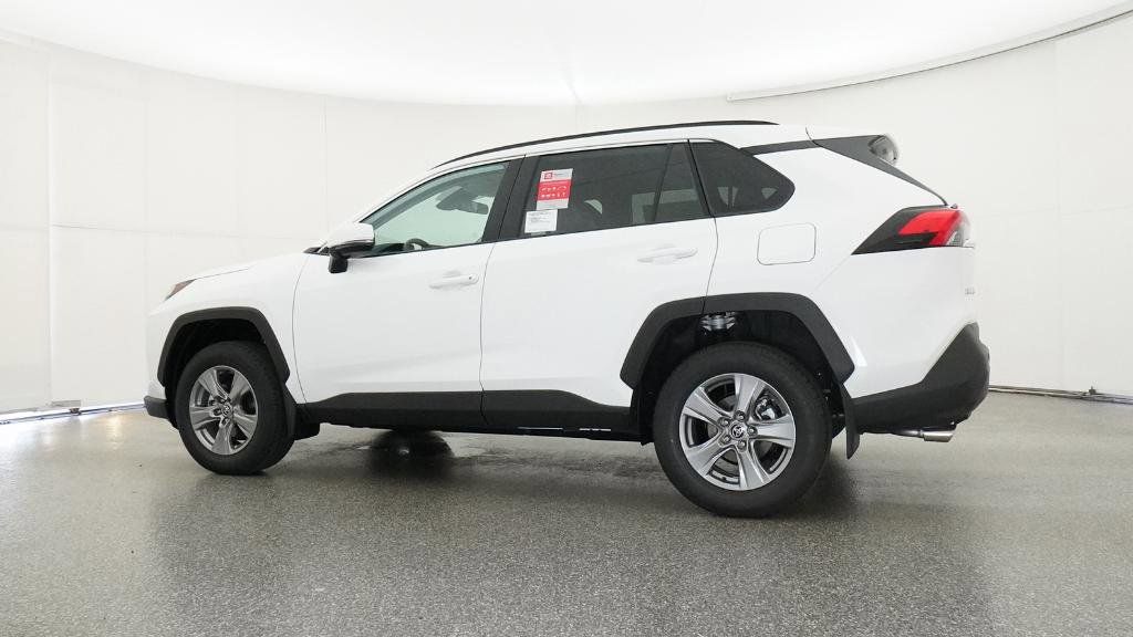 Thumbnail: 2025 Toyota RAV4 - 6