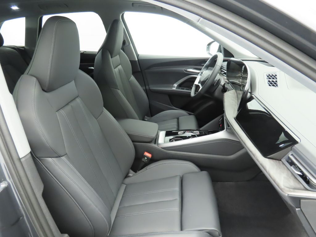 2025 Audi Q5 Premium 22