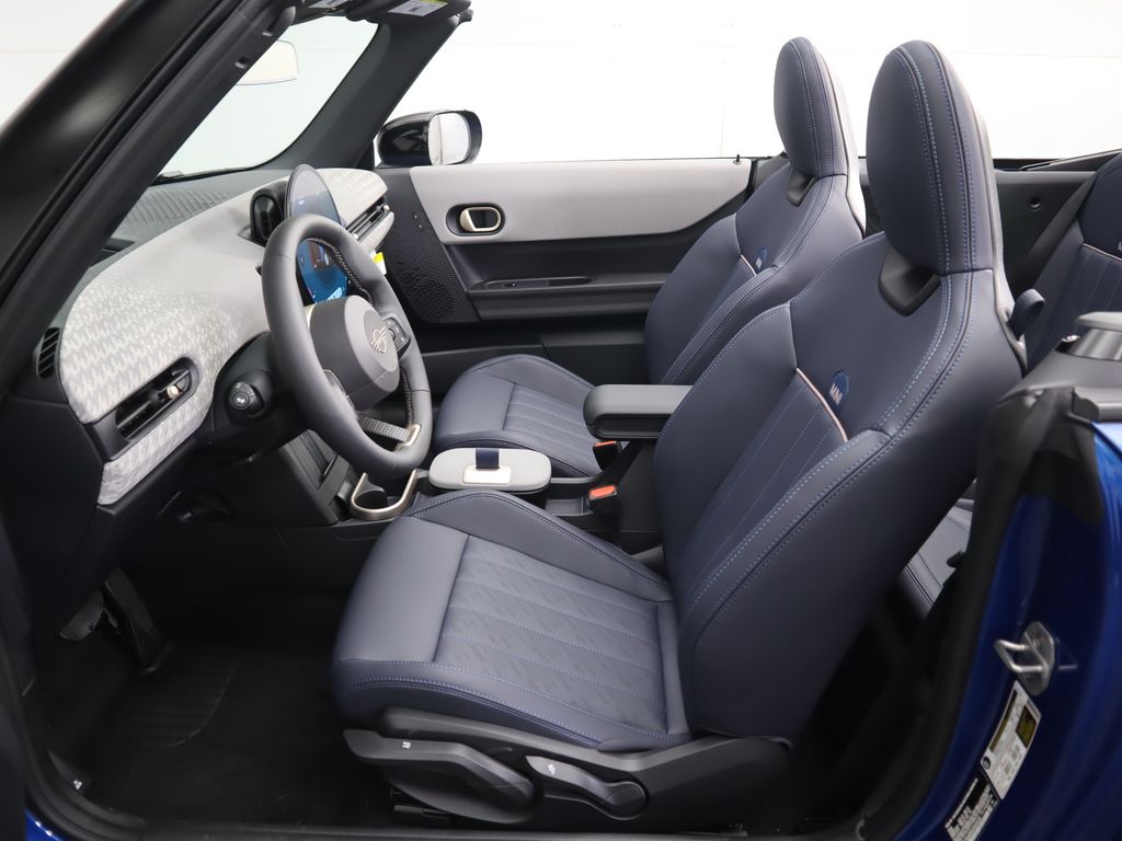 Thumbnail: 2025 MINI Cooper Convertible - 28