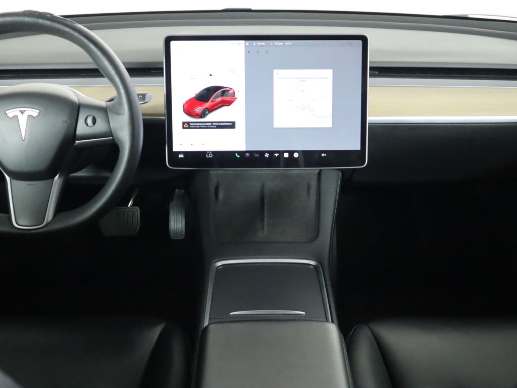 Thumbnail: 2021 Tesla Model 3 - 14