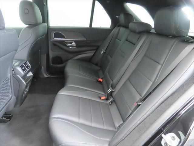 Thumbnail: 2026 Mercedes-Benz GLE - 21