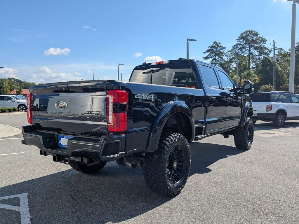 2025 Ford F-250 Black Widow