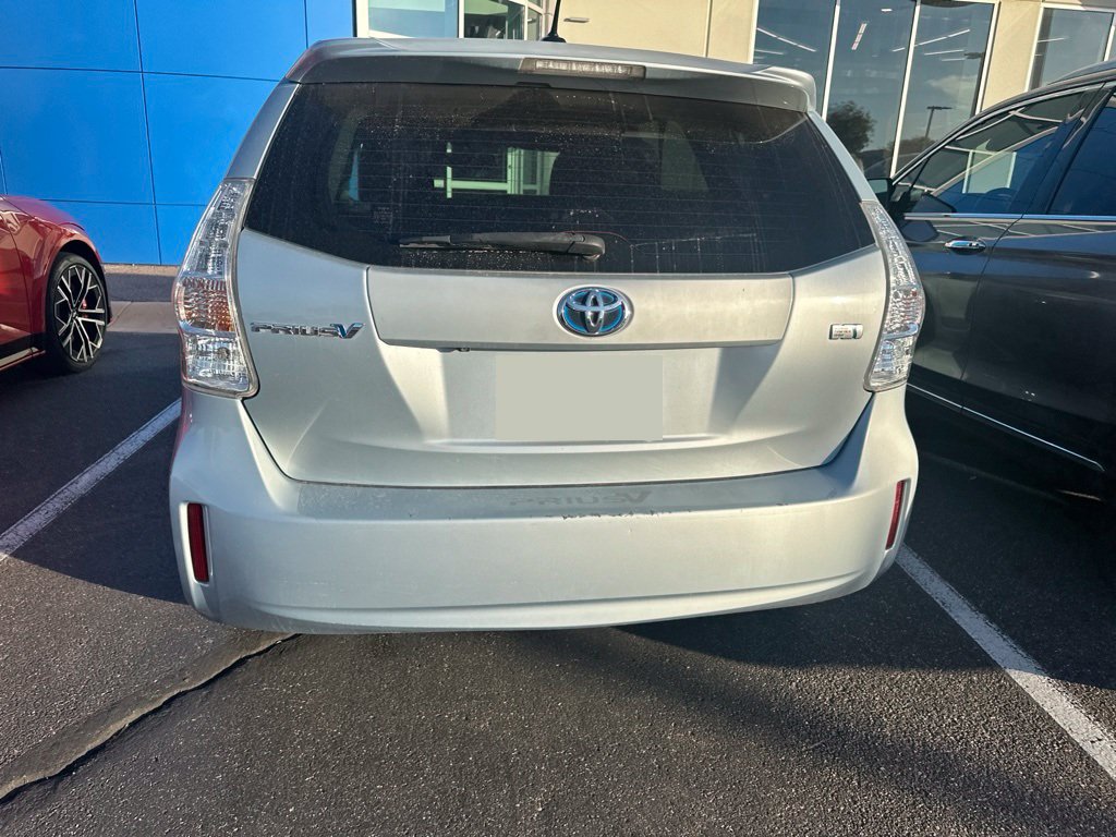 Thumbnail: 2012 Toyota Prius v - 5