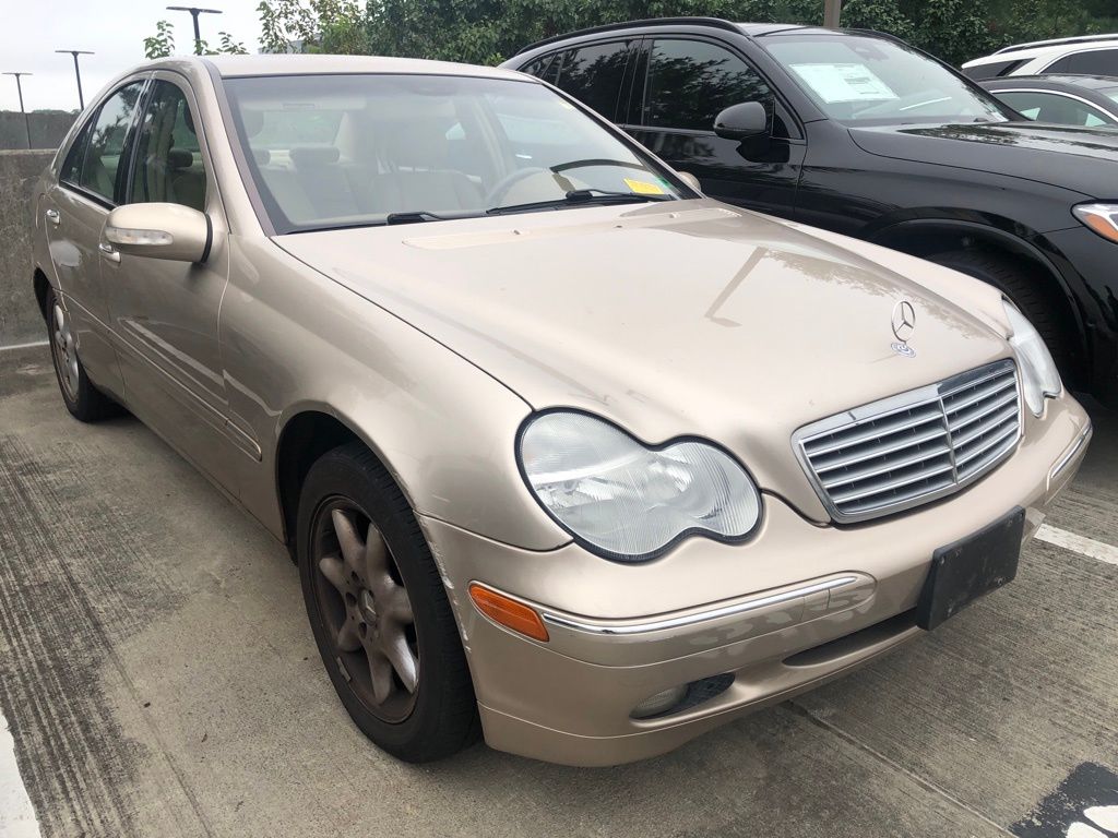 Thumbnail: 2001 Mercedes-Benz C-Class - 3