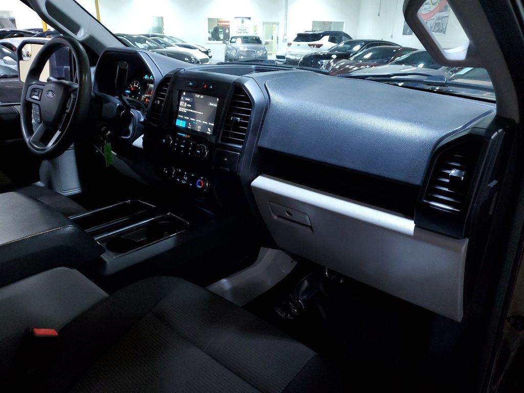 2019 Ford F-150 XL 17