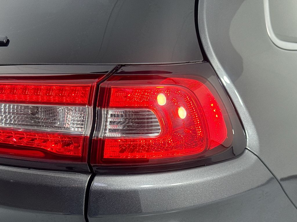 Used Car 2016 Jeep Cherokee  Latitude For Sale Under $12,000 In Austin, Texas