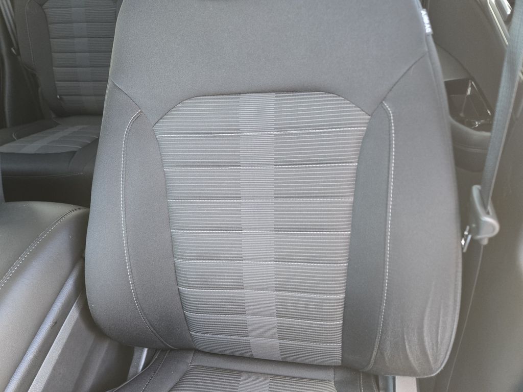 2018 Ford Edge SEL Blue at Community Honda