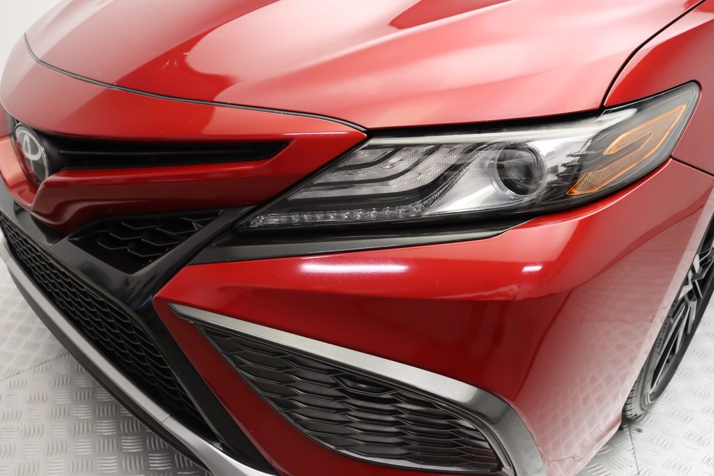 2021 Toyota Camry XSE 3