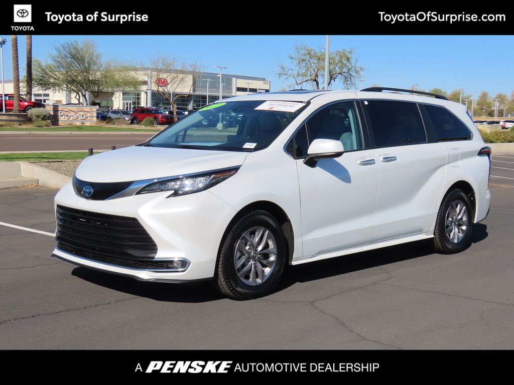 2023 Toyota Sienna XLE -
                Surprise, AZ