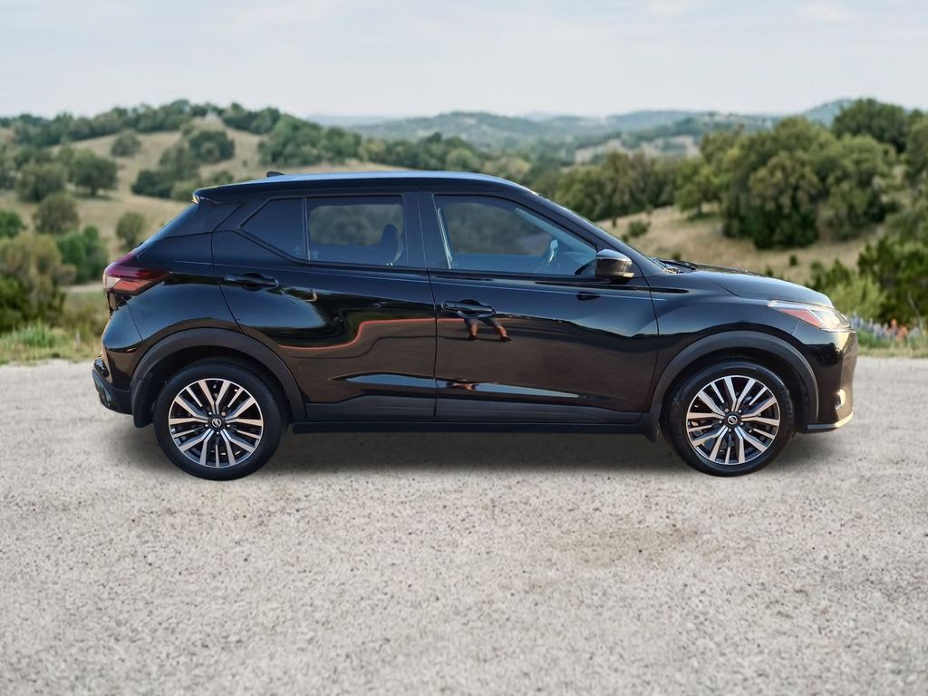 Used Car 2021 Nissan Kicks  Sv For Sale Under $15,000 In Austin, Texas
