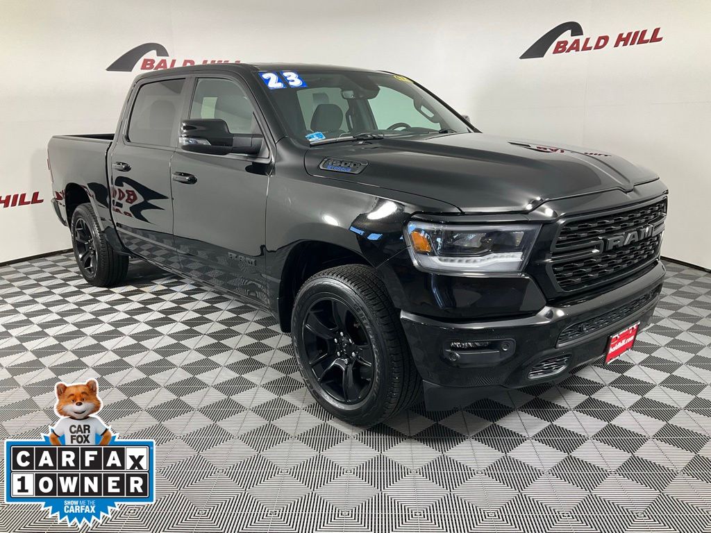 Diamond Black Crystal Pearlcoat 2023 RAM 1500 Big Horn Crew Cab 4WD Pickup Truck Four-Wheel Drive 8-Speed Automatic