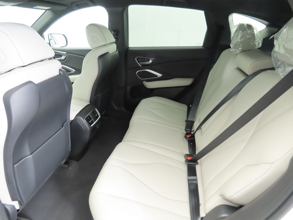 Thumbnail: 2025 Acura RDX - 21