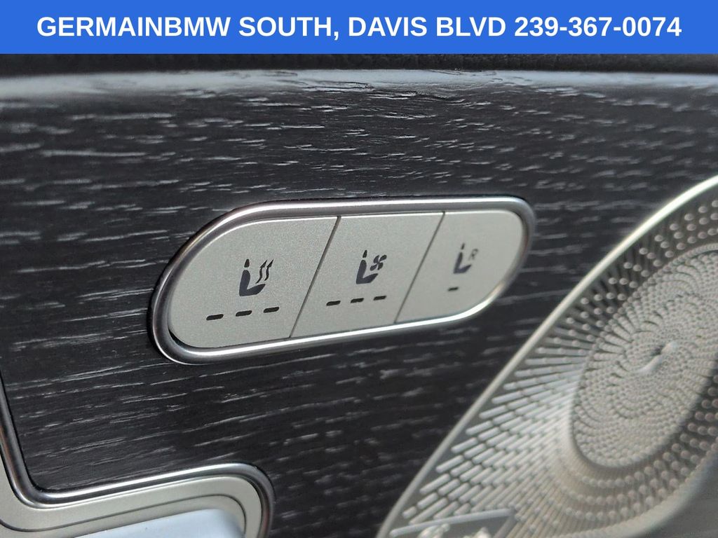 Used 2025 Black Mercedes-Benz GLS 450 image 25