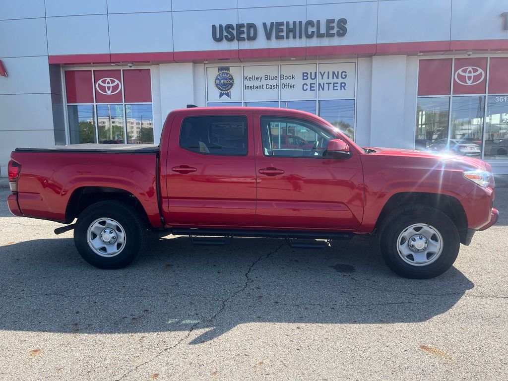 2022 Toyota Tacoma SR photo