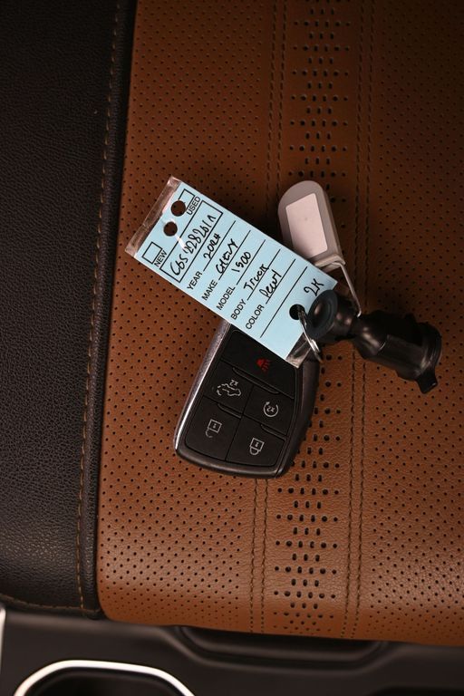 Used 2024 Iridescent Pearl Tricoat Chevrolet High Country image 21