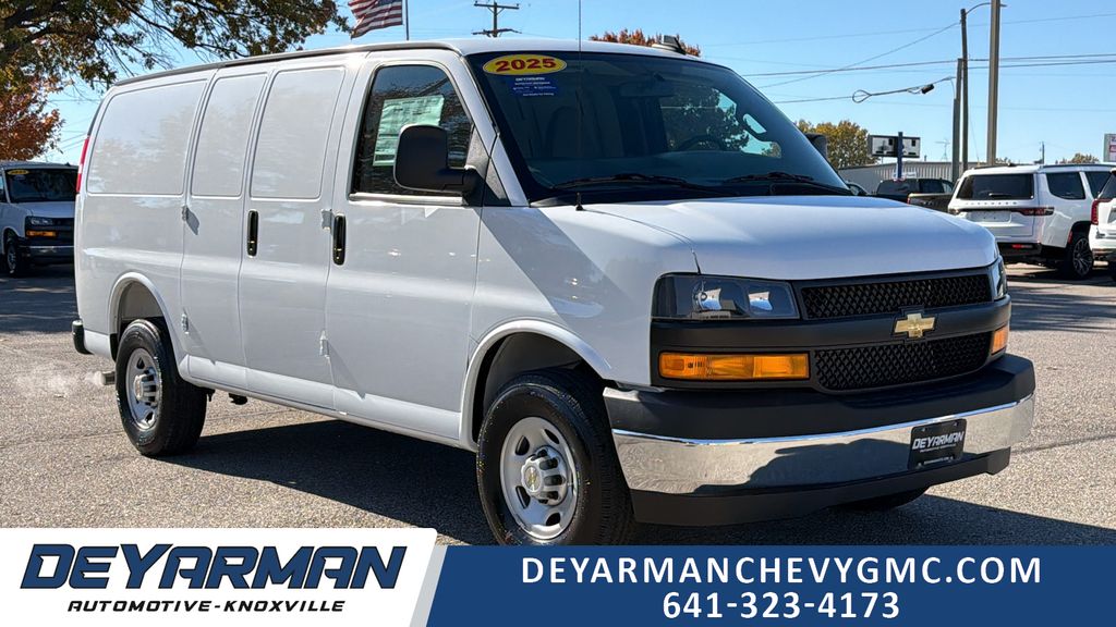 2025 Chevrolet Express Cargo 2500 RWD