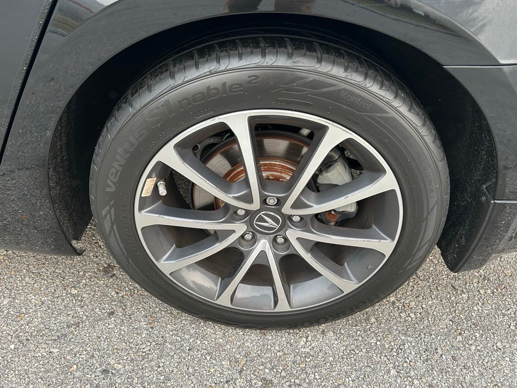 Thumbnail: 2019 Acura TLX - 9