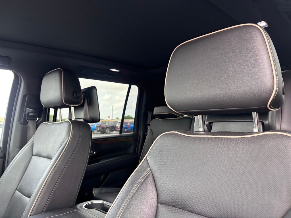 Used Car 2021 Chevrolet Suburban  Premier For Sale Under $50,000 In Austin, Texas