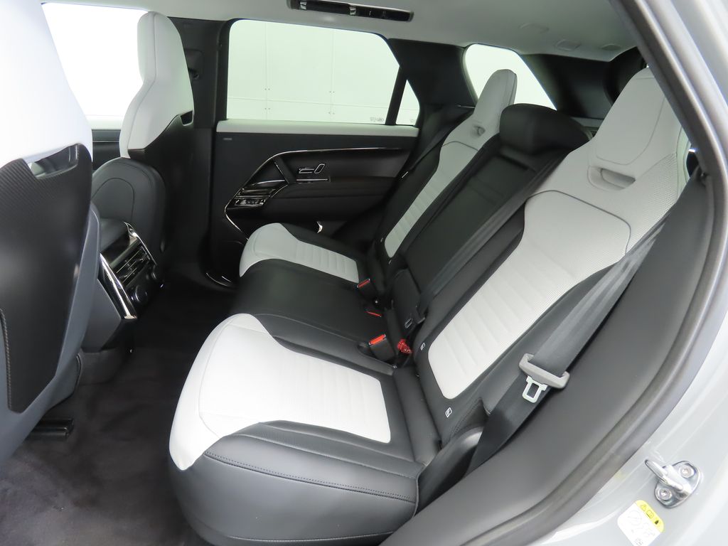 Thumbnail: 2025 Land Rover Range Rover Sport - 21