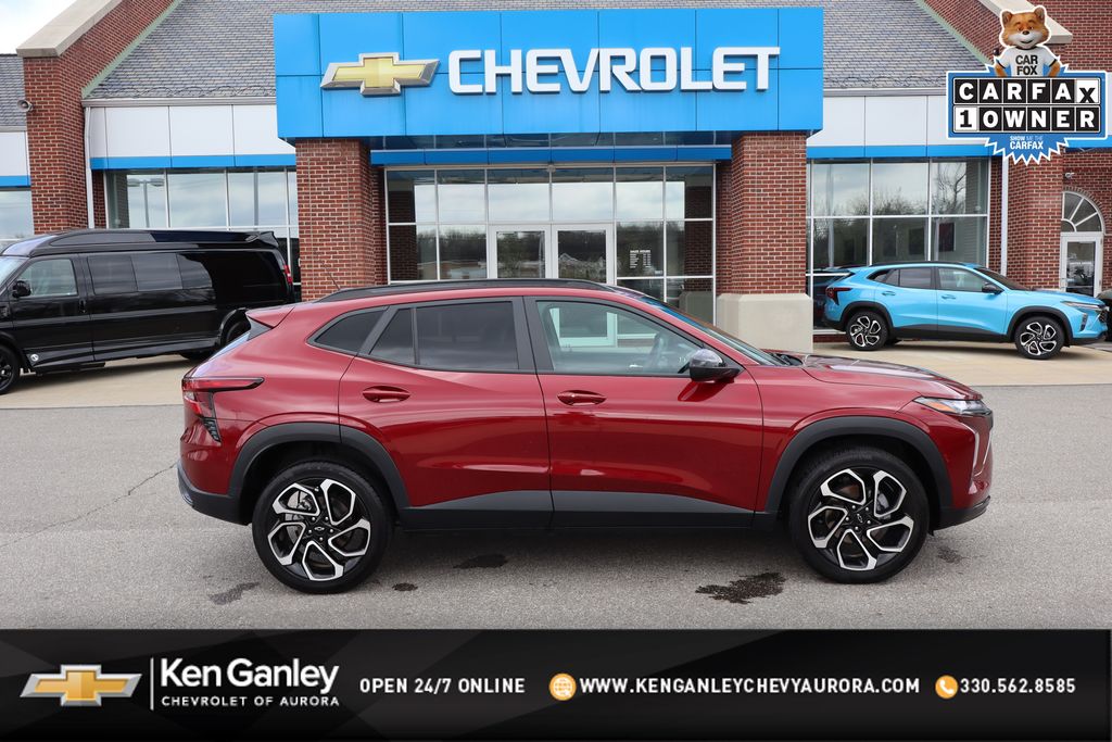 Red (Crimson Metallic) 2024 Chevrolet Trax RS with 2RS FWD SUV / Crossover Front-Wheel Drive 6-Speed Automatic