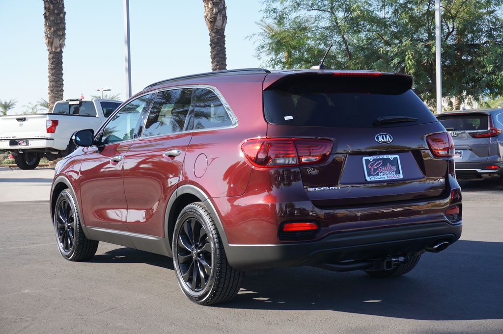 2020 Kia Sorento S 3