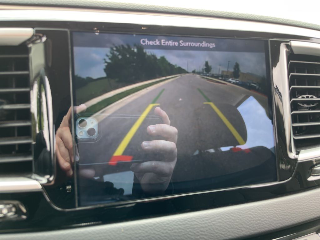 2019 Chrysler Pacifica Touring Plus 28