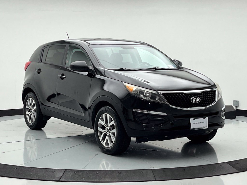 Thumbnail: 2016 Kia Sportage - 3