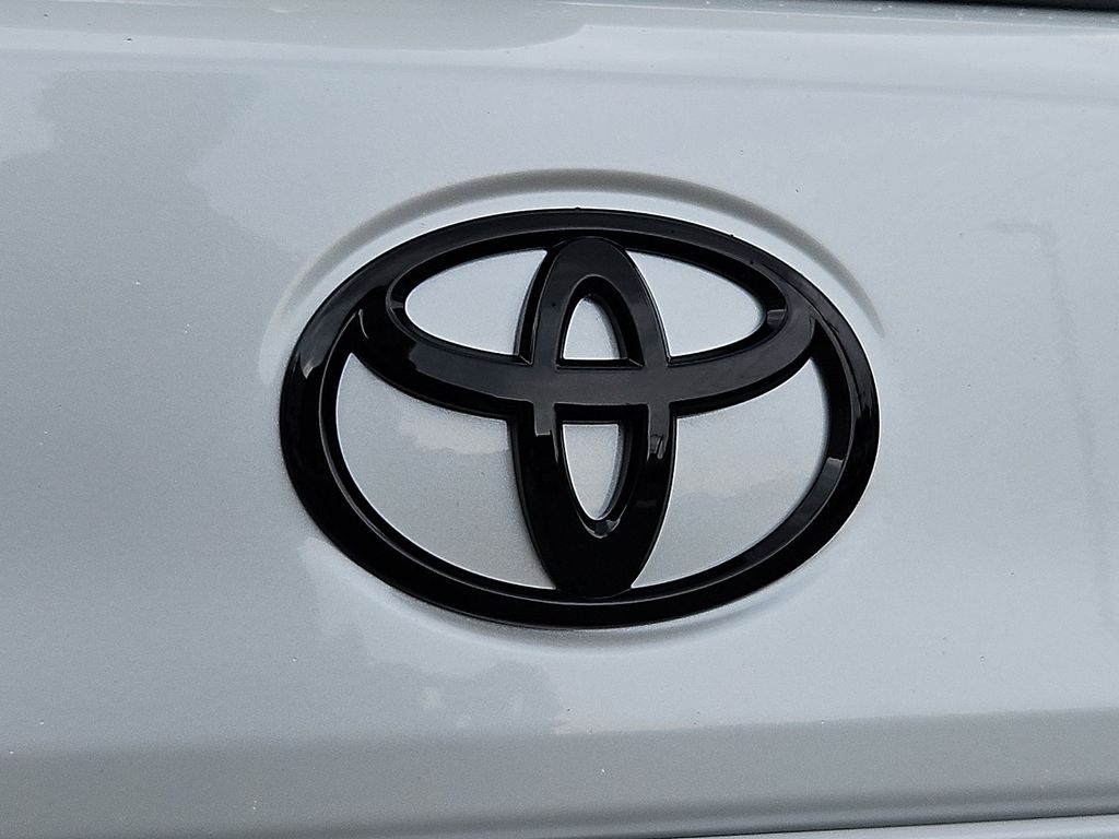 Thumbnail: 2026 Toyota Corolla Cross - 22