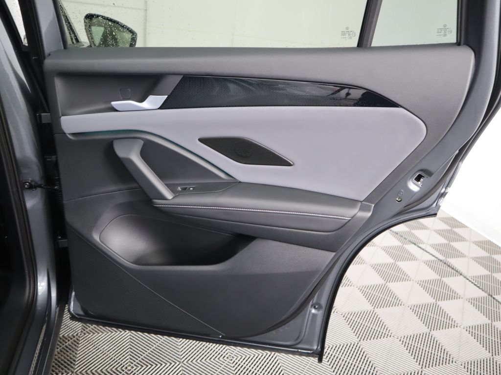 Thumbnail: 2026 Volkswagen Tiguan - 27