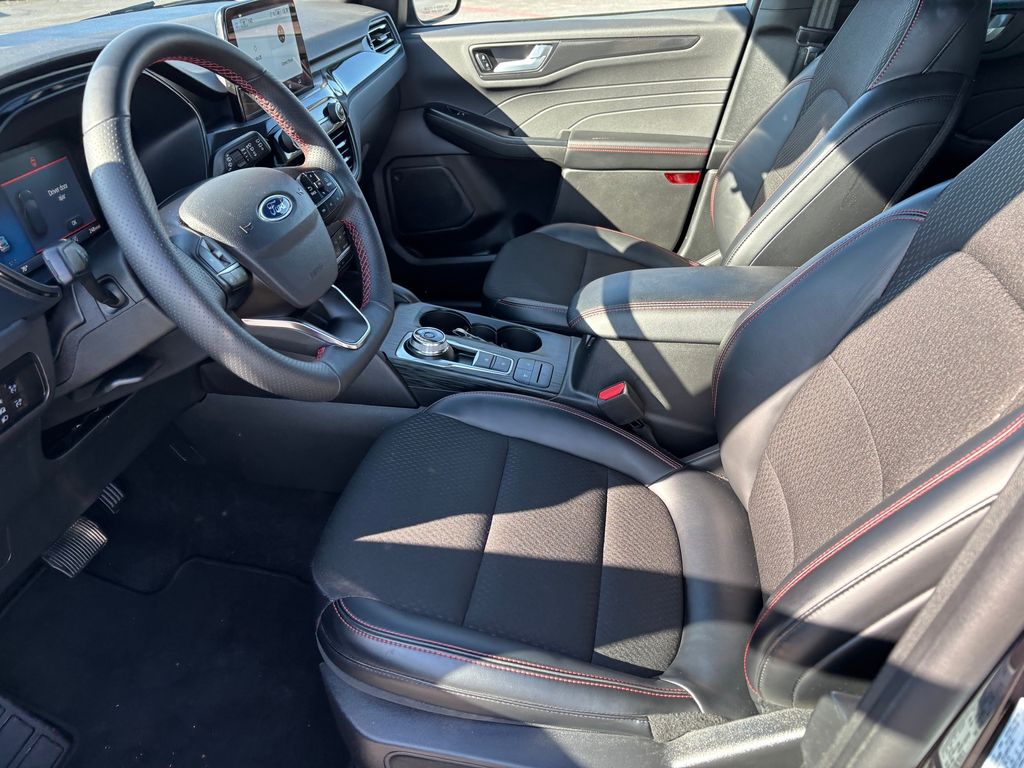 Used Car 2025 Ford Escape  St-line For Sale Under $25,000 In Austin, Texas