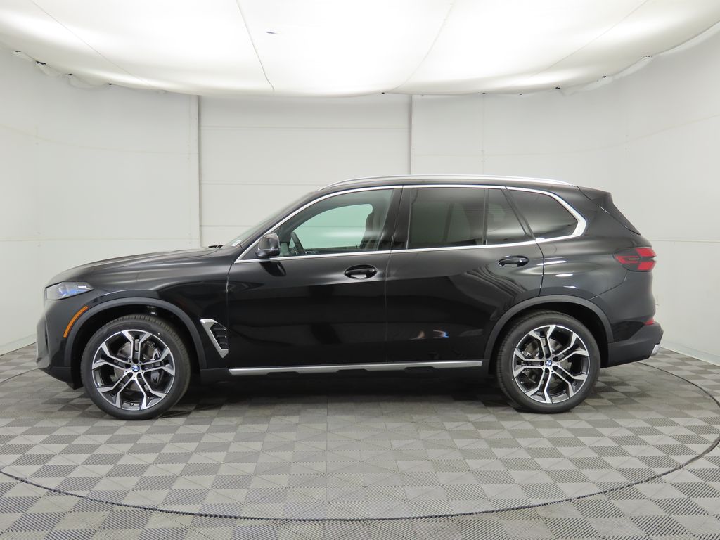 Thumbnail: 2026 BMW X5 - 8