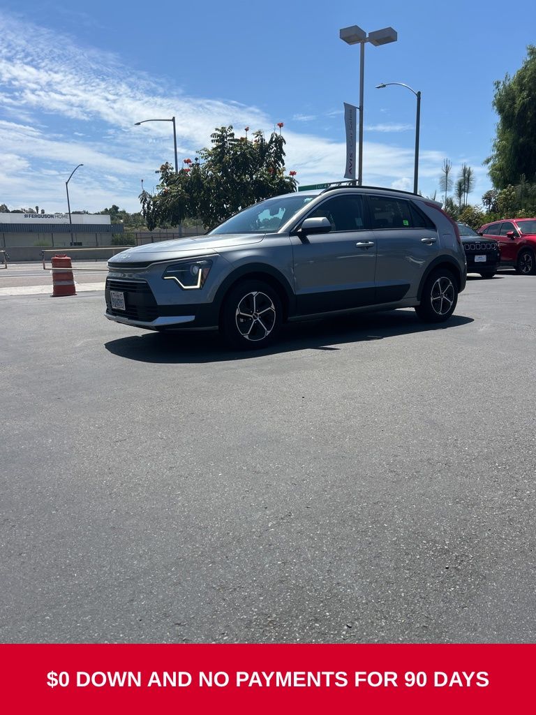 Gray 2025 Kia Niro SUV / Crossover Front-Wheel Drive 6-Speed Dual Clutch