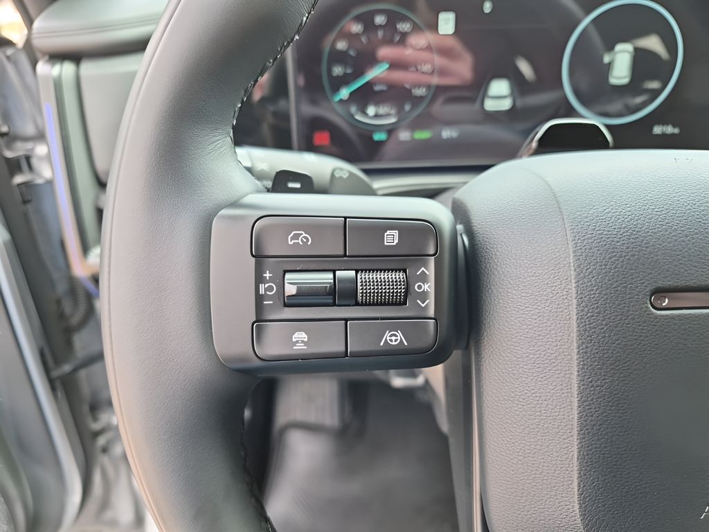 Used Car 2025 Hyundai Santa Fe Hybrid  Calligraphy For Sale Under $50,000 In Austin, Texas