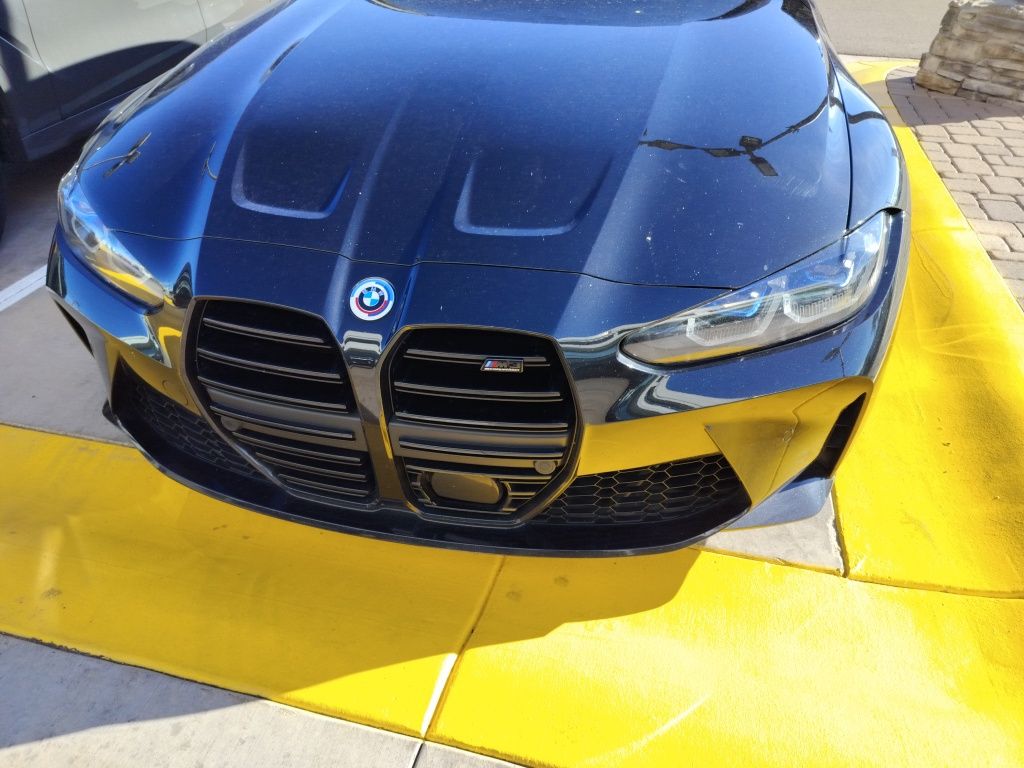 Thumbnail: 2022 BMW M3 - 2