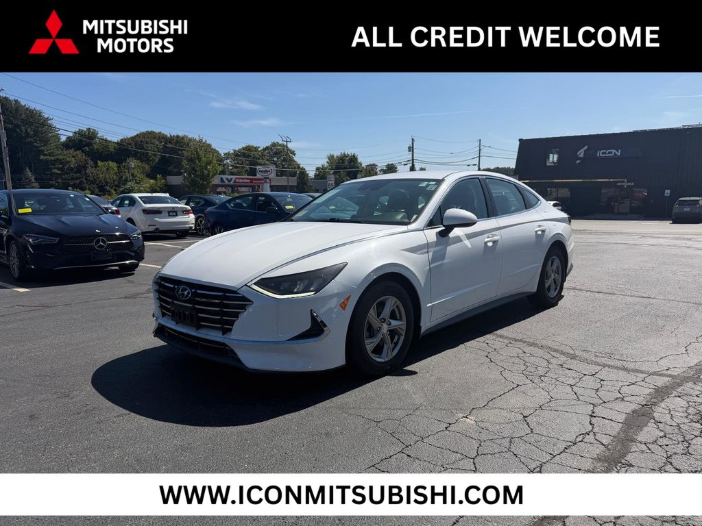 Quartz White 2022 Hyundai Sonata Sedan Front-Wheel Drive 8-Speed Automatic