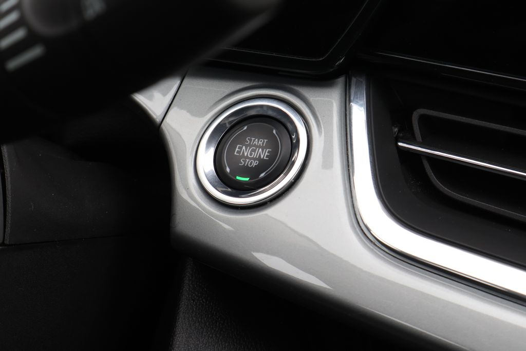 Thumbnail: 2025 Chevrolet Trax - 28