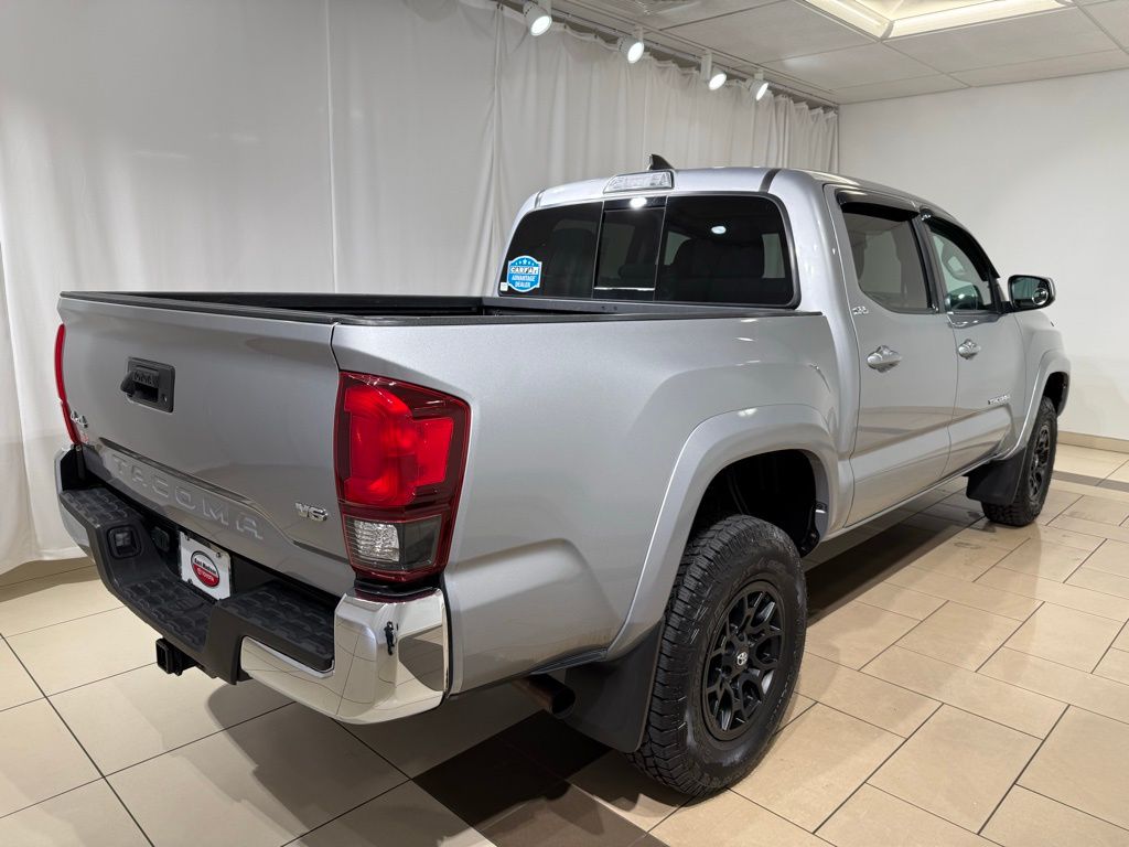 Thumbnail: 2019 Toyota Tacoma - 5