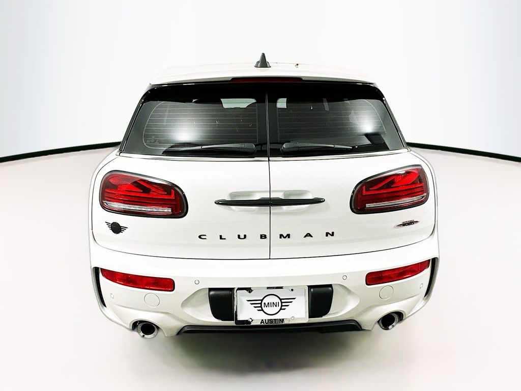 2024 MINI Cooper Clubman John Cooper Works 6