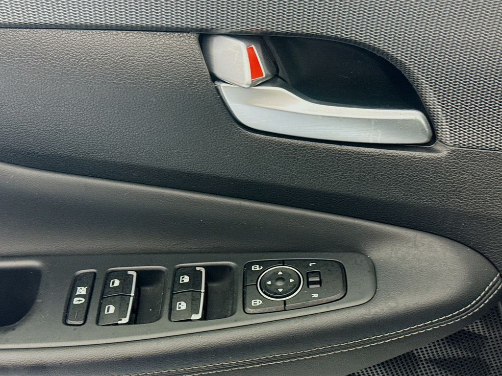 Used Car 2019 Hyundai Santa Fe  Limited For Sale Under $25,000 In Austin, Texas