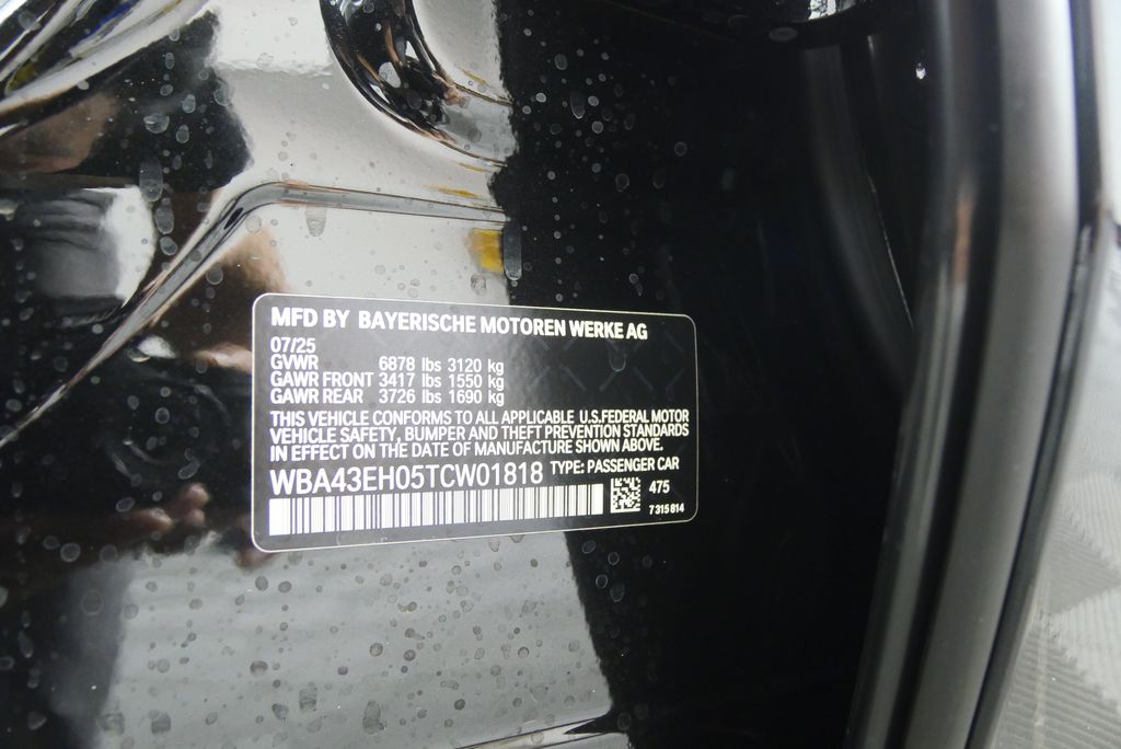 Thumbnail: 2026 BMW 7 Series - 26