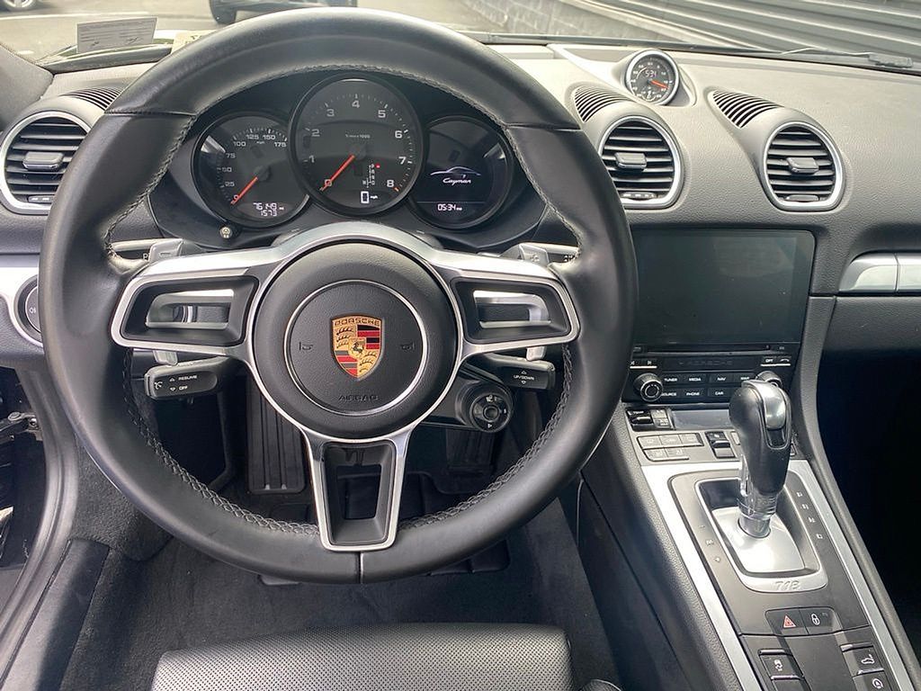 Thumbnail: 2018 Porsche 718 Cayman - 7