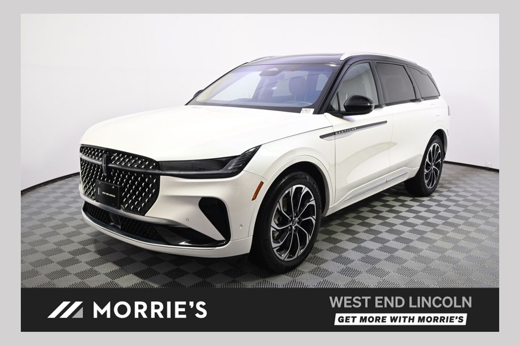 2024 Lincoln Nautilus Reserve AWD's photo