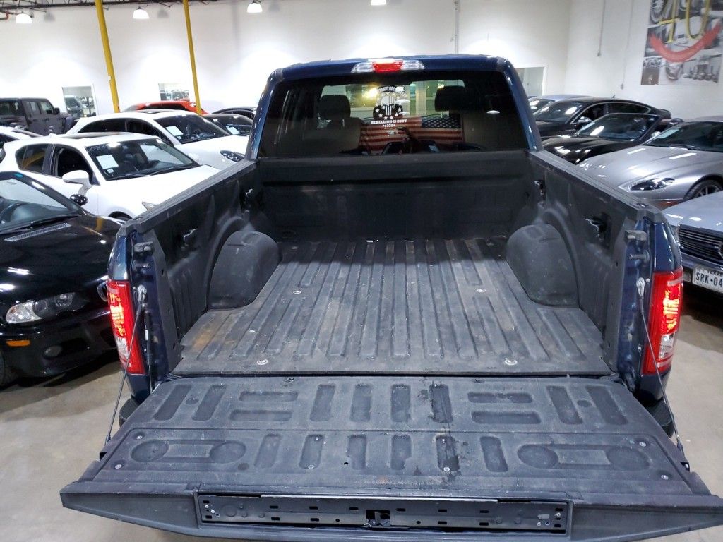 2015 Ford F-150 XLT 38