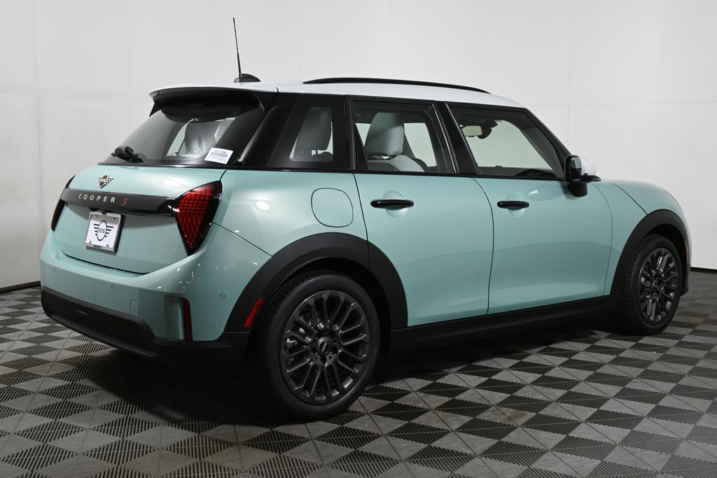 Thumbnail: 2026 MINI Cooper - 7