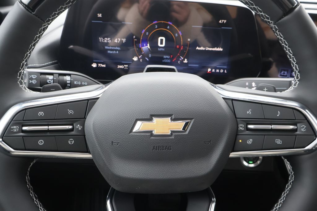 Thumbnail: 2026 Chevrolet Traverse - 23