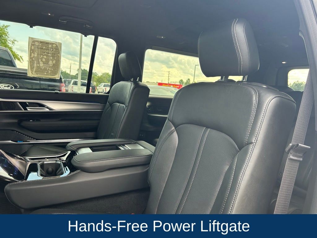 2023 Jeep Grand Wagoneer L Base