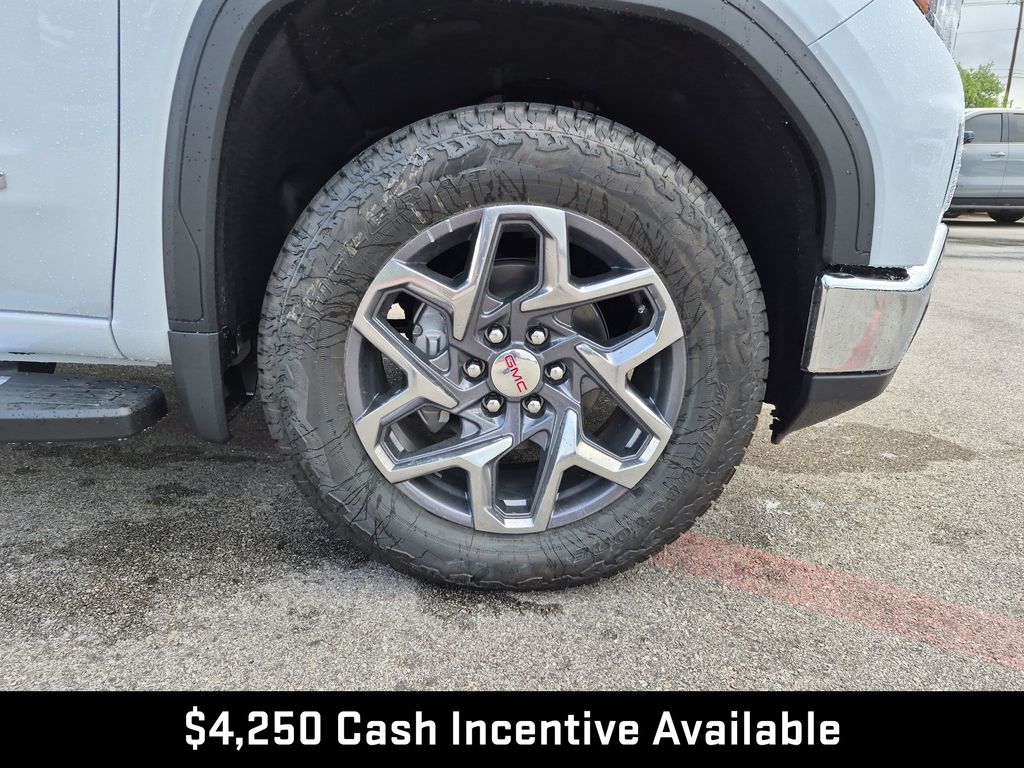 New 2026 White GMC SLT image 15