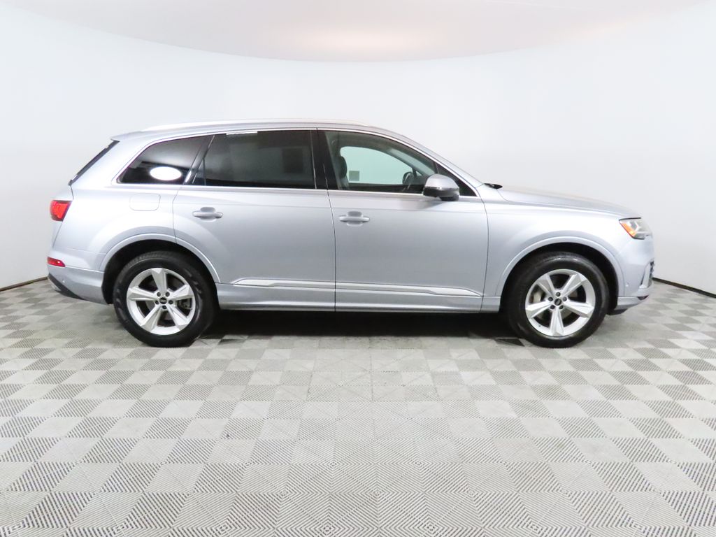 Thumbnail: 2022 Audi Q7 - 6