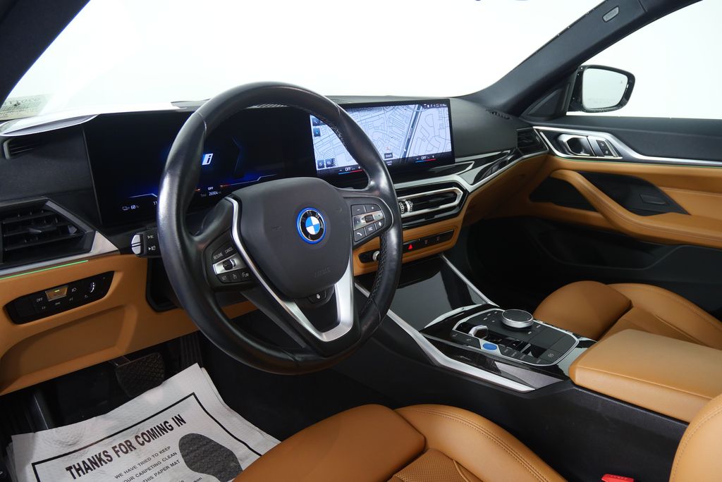 Thumbnail: 2023 BMW i4 - 12